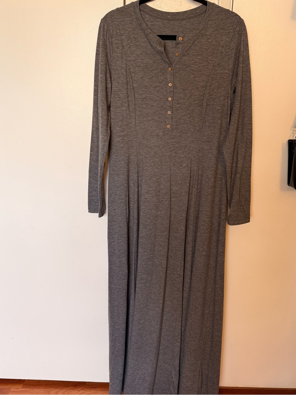 HALARA Gray Long-Sleeve Maxi Dress with Button Placket